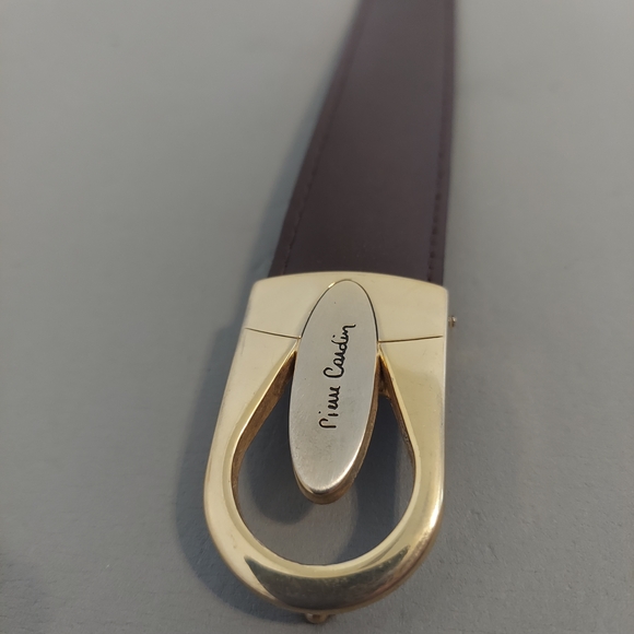 Pierre Cardin Reversible Black And Brown Leather Belt with Gold Buckle - Picture 2 of 5